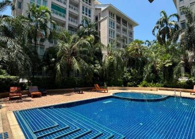 1-BR Condo at The Bangkok Narathiwas Ratchanakarint Condominium in Thung Wat Don