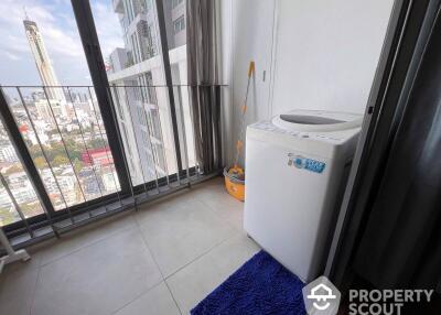 1-BR Condo at Ideo Q Phayathai near BTS Phaya Thai