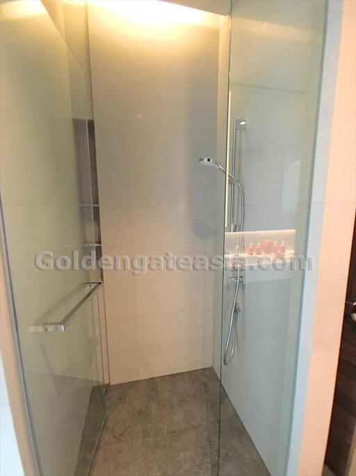 3-Bedrooms Condo with large terrace on high floor - Sukhumvit 55 (Thonglor)