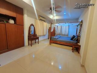 3 Bedroom Villa In Eakmongkol Chaiyapruk Pattaya For Rent