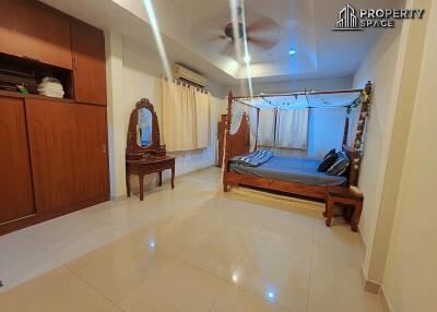 3 Bedroom Villa In Eakmongkol Chaiyapruk Pattaya For Rent