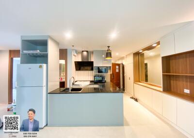 Modern kitchen with island and built-in appliances