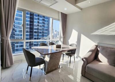 Condo for Rent at Trendy Condominium Sukhumvit 13