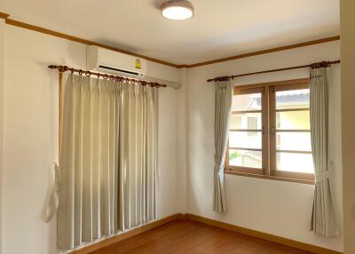 House for Sale, Rent at Land and Houses Park San Sai