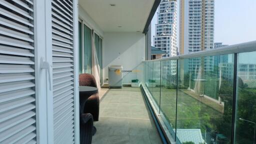 คอนโดนี้มี 2 ห้องนอน  อยู่ในโครงการ คอนโดมิเนียมชื่อ Cosy Beach View  ตั้งอยู่ที่