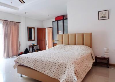 2 bedroom House in Impress House East Pattaya