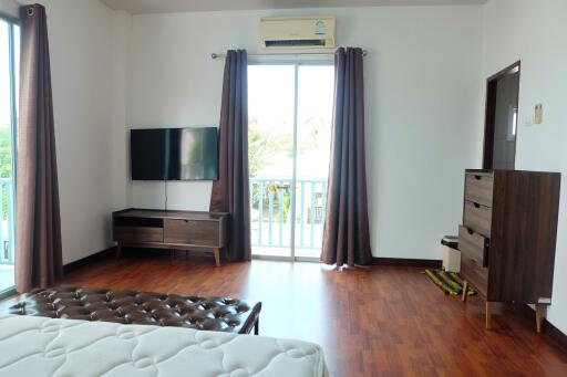 3 bedroom House in Pranchan Resort East Pattaya