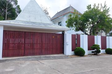 3 bedroom House in Pranchan Resort East Pattaya