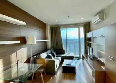 1-BR Condo at Sky Walk Residences near BTS Phra Khanong