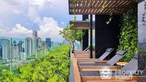 Studio Condo at Nara 9 Sathorn-Narathiwas near BTS Saint Louis