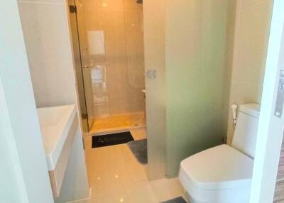 1-BR Condo at Q Asoke near MRT Phetchaburi