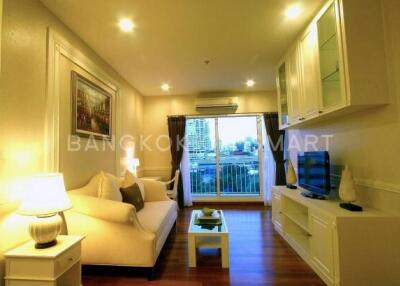 Condo at Ivy Sathorn 10 for rent