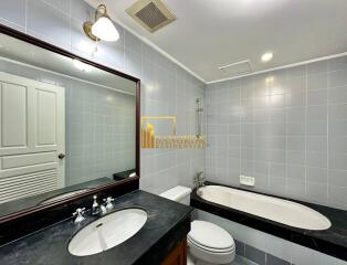 Le Raffine 24  Exquisite 4 Bedroom Duplex Condo in Phrom Phong