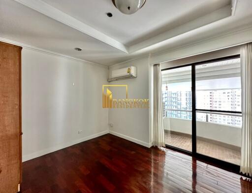 Le Raffine 24  Exquisite 4 Bedroom Duplex Condo in Phrom Phong