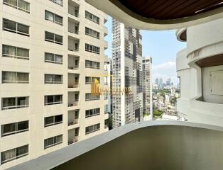 Le Raffine 24  Exquisite 4 Bedroom Duplex Condo in Phrom Phong