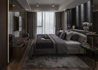 Muniq Sukhumvit 23  3 Bedroom Luxury Condo in Asoke