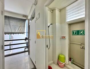 Large 3 Bedroom Apartment in Vibrant Nana