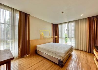 Spacious 2 Bedroom Apartment Located in Vibrant Asoke