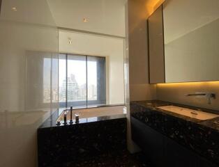 Beatniq  Stunning 2 Bedroom Duplex For Rent in Thonglor