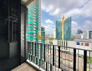 Muniq Sukhumvit 23  2 Bedroom Pet Friendly Condo in Asoke