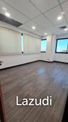 Premium Luxury Office Space for rent in Phrakhanong