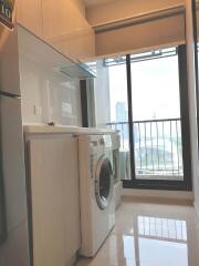 Studio for Sale in Huai Khwang