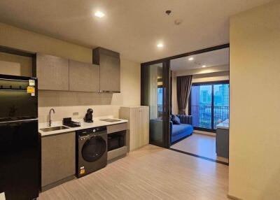 Condo for Rent at Life Asoke Hype