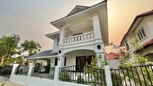 House for Sale at Phimuk 1