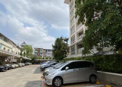 2-BR Condo at The Bangkok Narathiwas Ratchanakarint Condominium near BTS Chong Nonsi (ID 408118)