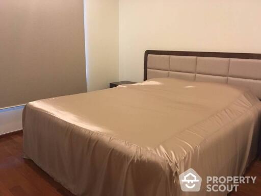 2-BR Condo at Villa Asoke near MRT Phetchaburi