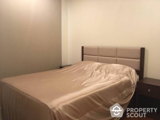 2-BR Condo at Villa Asoke near MRT Phetchaburi