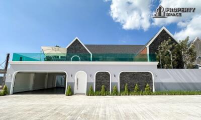 4 Bedroom Pool Villa In Baan Mae Bibury Pattaya For Sale