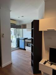 Condo for Sale at Lumpini Place Rama 4 - Kluai Nam Thai