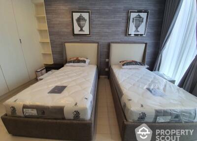 2-BR Condo at Noble Ploenchit near BTS Phloen Chit (ID 449991)