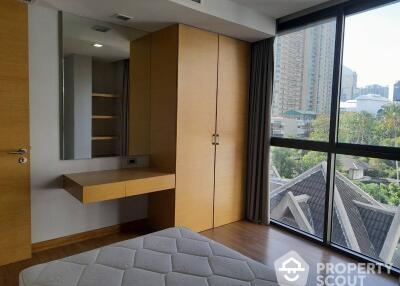 2-BR Apt. near MRT Sukhumvit