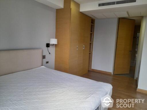 2-BR Apt. near MRT Sukhumvit