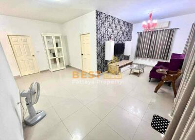 2 Bedrooms Villa / Single House in Areeya Villa East Pattaya H011814