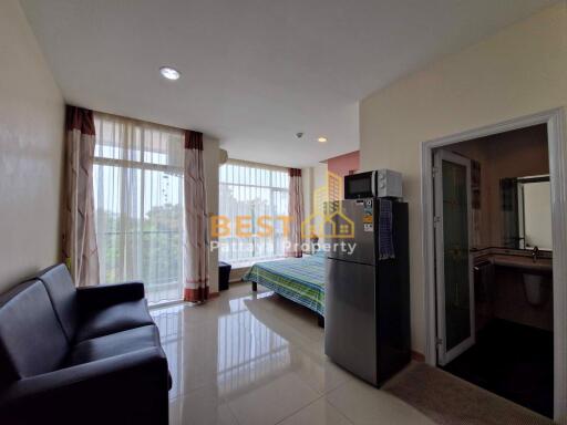 Studio Condo in Chokchai Condominium East Pattaya C011812