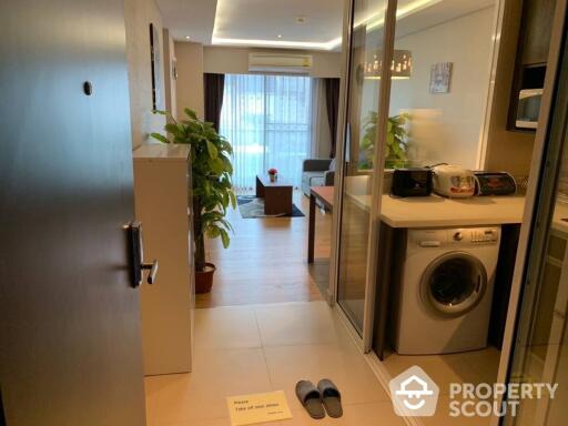 1-BR Condo at Tidy Deluxe Sukhumvit 34 near BTS Thong Lor