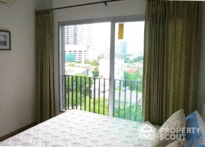 1-BR Condo at The Seed Musee Sukhumvit 26 near BTS Phrom Phong