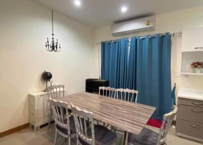 4 bed House Phatthanakan Sub District H020946