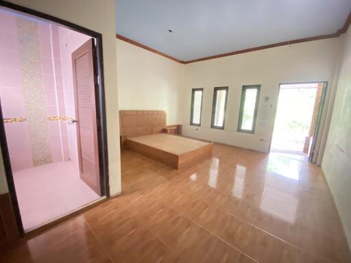 8,000 Sqm., 1 Bed Hotel listed for ฿ 10,460,000.