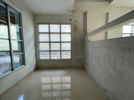 135 Sqm., 3 Beds, 2 Baths Townhouse listed for ฿ 7,193,000.