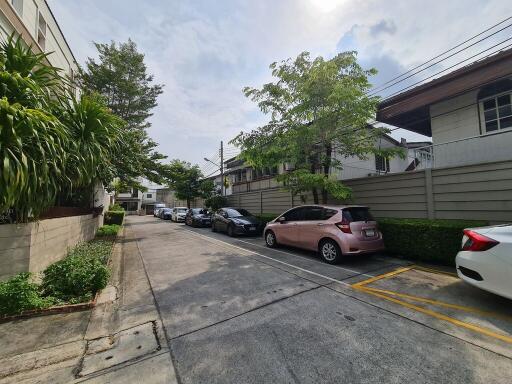 118 Sqm., 3 Beds, 2 Baths Townhouse listed for ฿ 7,140,000.