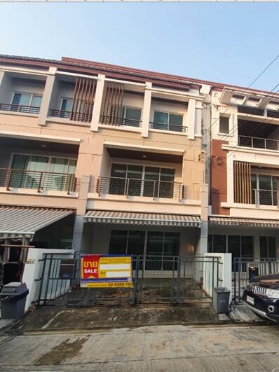 80 Sqm., 3 Beds, 3 Baths Townhouse listed for ฿ 4,500,000.