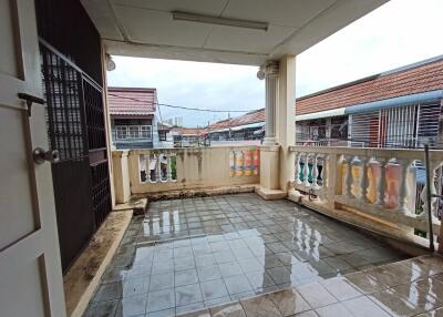 149 Sqm., 3 Beds, 2 Baths Townhouse listed for ฿ 4,935,000.