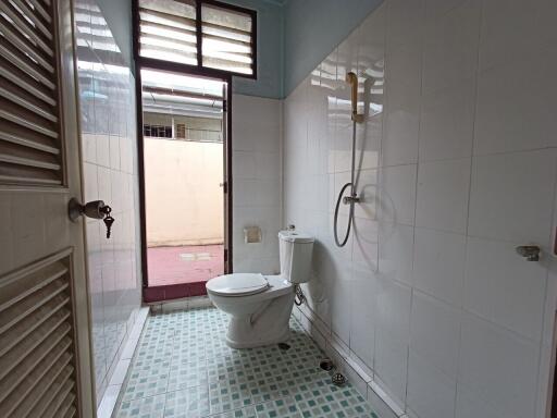 149 Sqm., 3 Beds, 2 Baths Townhouse listed for ฿ 4,935,000.