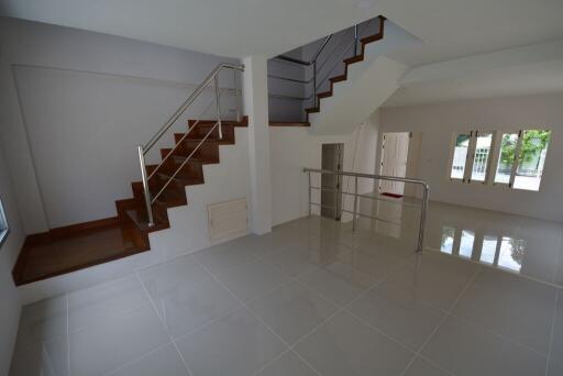 140 Sqm., 3 Beds, 2 Baths Townhouse listed for ฿ 4,200,000.