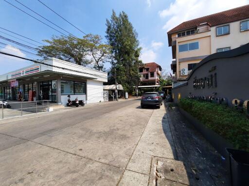 104 Sqm., 3 Beds, 2 Baths Townhouse listed for ฿ 3,675,000.
