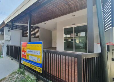 68 Sqm., 2 Beds, 1 Bath Townhouse listed for ฿ 3,000,000.
